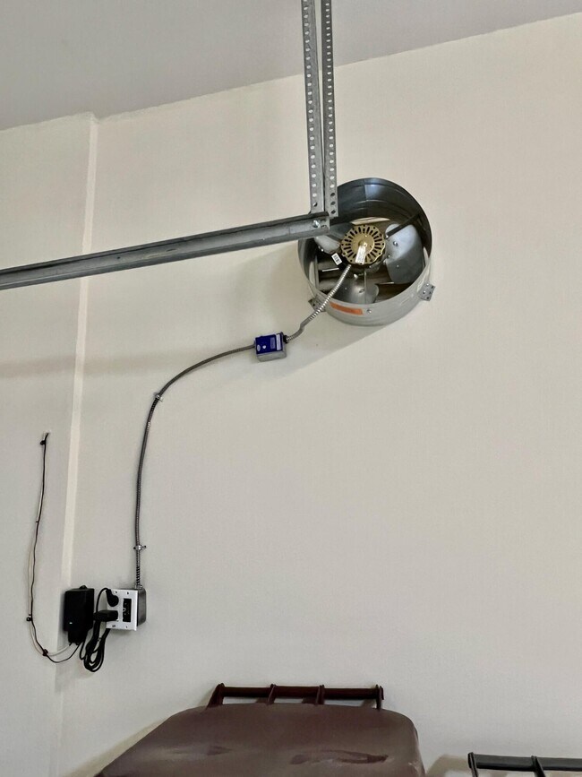 Building Photo - 81952 Avenida Bienvenida