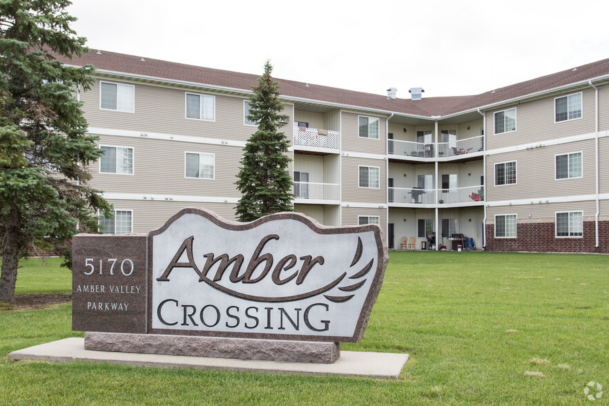 Primary Photo - Amber Crossing Apartments
