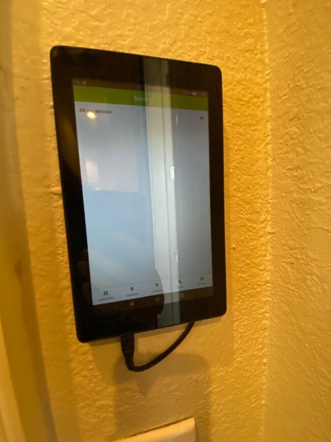 Building Photo - Stunning American River Canyon Custom Home