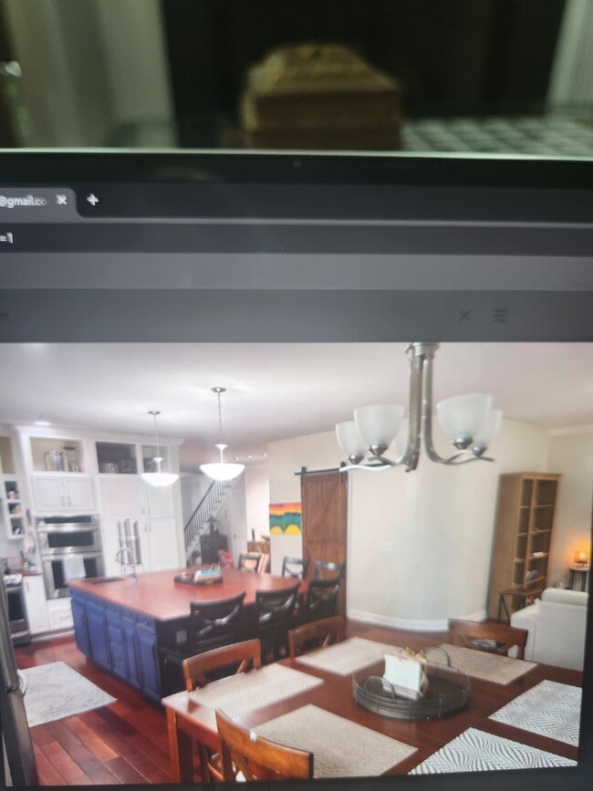 Building Photo - 849 Rachel Dr