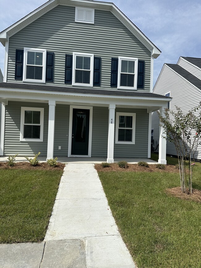 Building Photo - 48 Garden Row Dr S