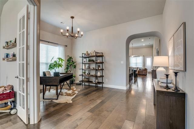 Building Photo - 613 Race Dr