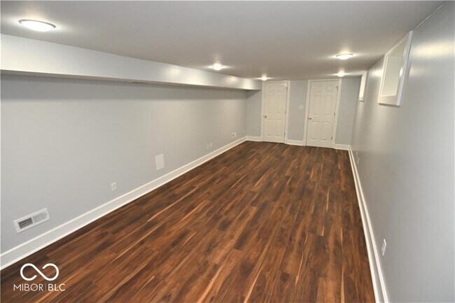 Building Photo - 2959 N Delaware St