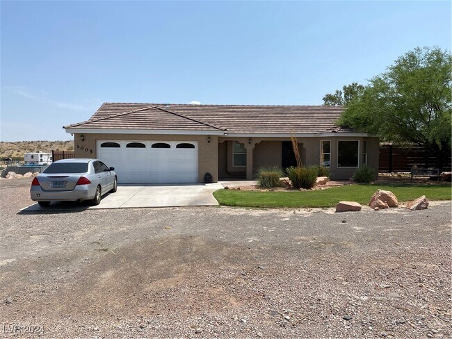 Building Photo - 1005 E McKnight Ave