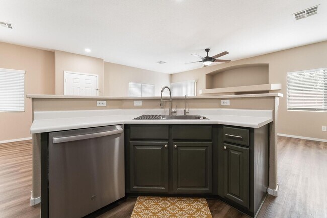 Building Photo - 6604 Lavender Lilly Ln