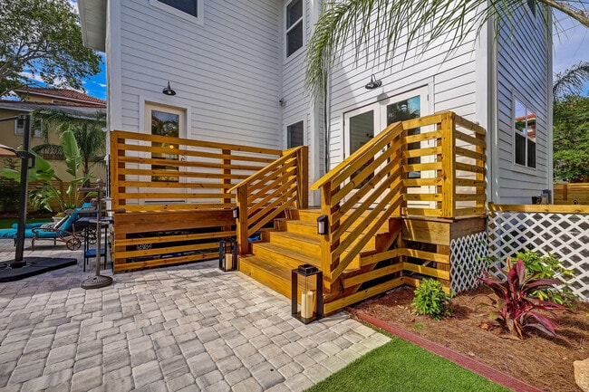 Building Photo - 20 M L King Ave