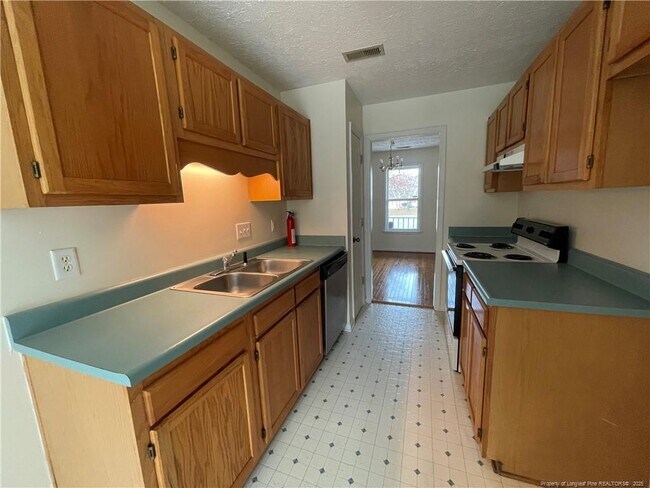 Building Photo - 177 Deep Creek Ln