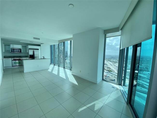 Building Photo - 888 Biscayne Blvd