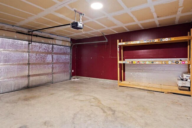 Building Photo - 7608 Cayenne Ln