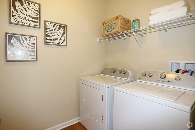 Laundry - Creekstone