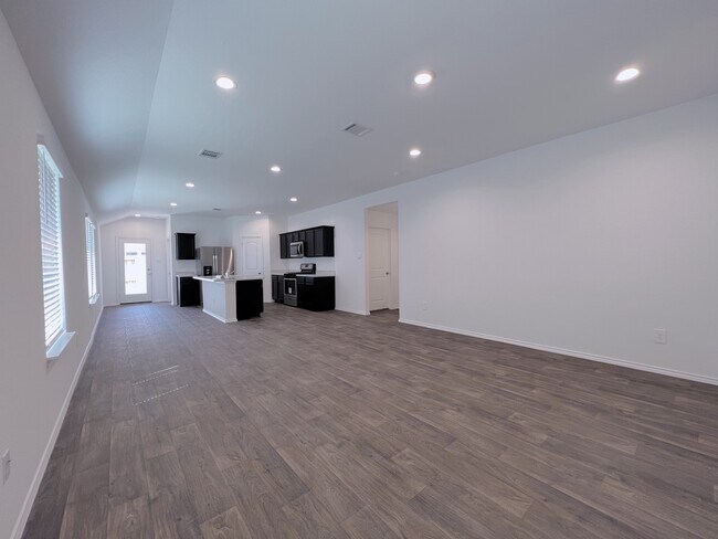 Building Photo - 21197 Alder Oaks Dr