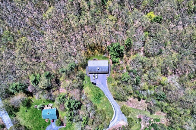 Building Photo - 561 Bald Hill Rd S