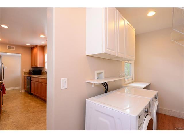 Building Photo - 1535 E Everett Pl