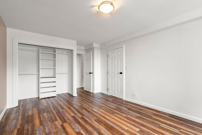 Building Photo - 151 Tremont St