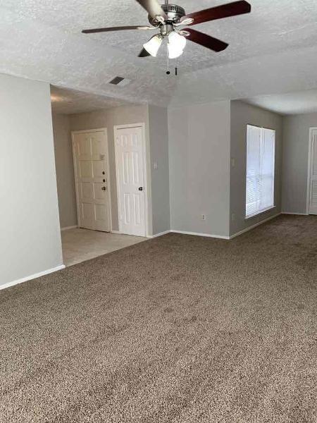 Building Photo - 2507 Ironclad Dr