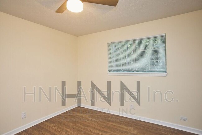Building Photo - 4370 Springwood Ter