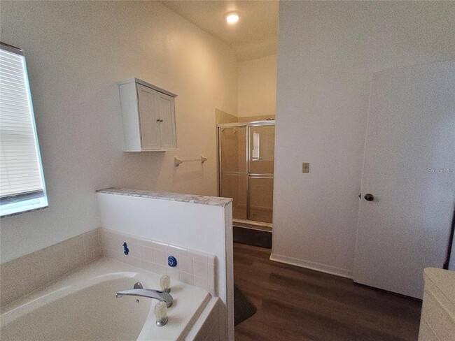 Building Photo - 138 Valentino Ct