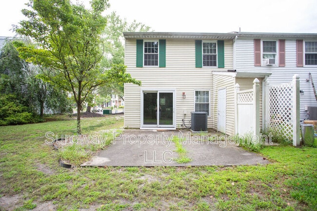 Building Photo - 38 Dorchester Cir
