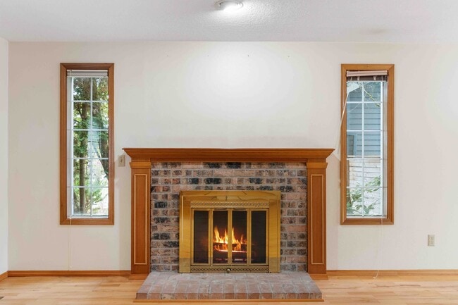 Building Photo - 12323 SW Millview Ct