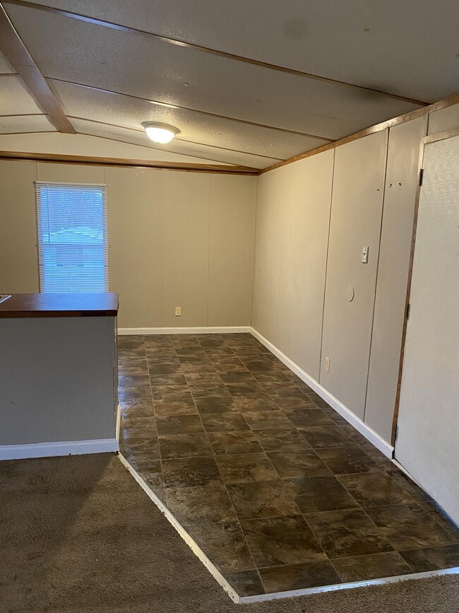 Building Photo - 203 Zackary St