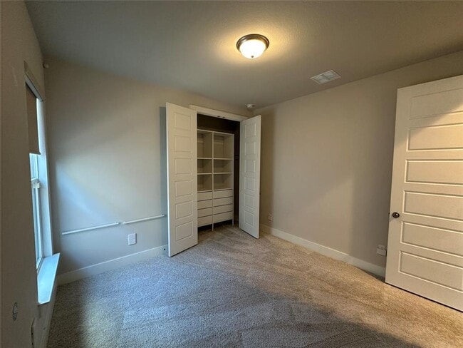 Building Photo - 2504 Dapple Gray Ln