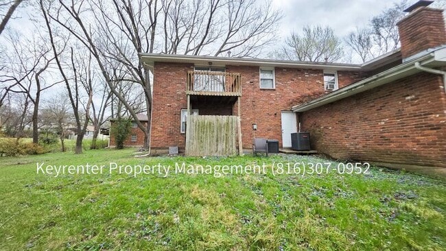 Building Photo - 1010 S Osage St