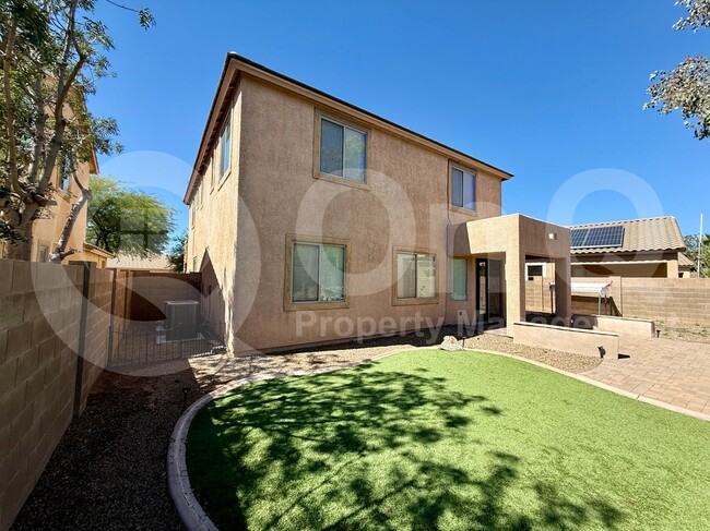 Building Photo - 12890 Bloomington Loop