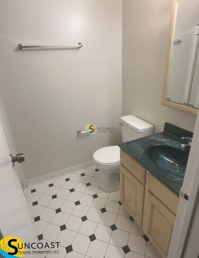 Building Photo - 5665 Enchanted Dr