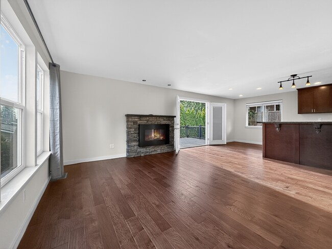 Building Photo - 16218 3rd Ave SE