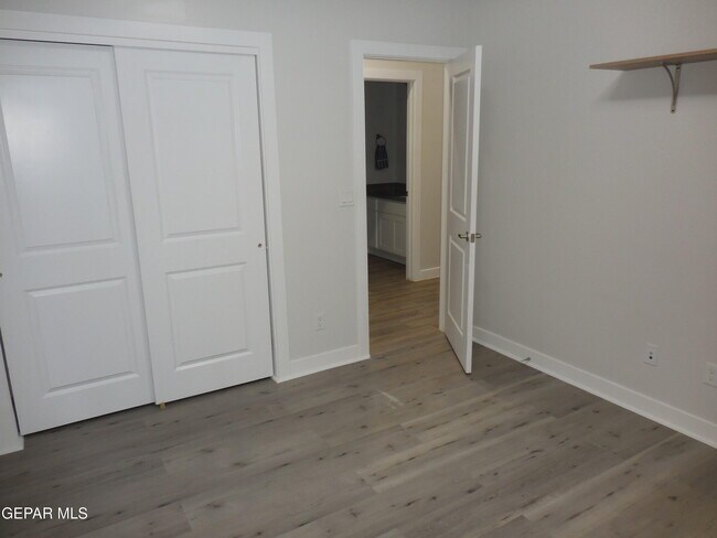 Building Photo - 7405 Norte Portugal Ln