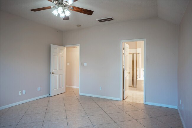 Building Photo - 20518 Terra Springs Dr