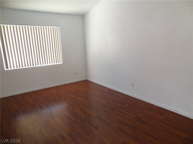 Building Photo - 1199 Sunfire Ave