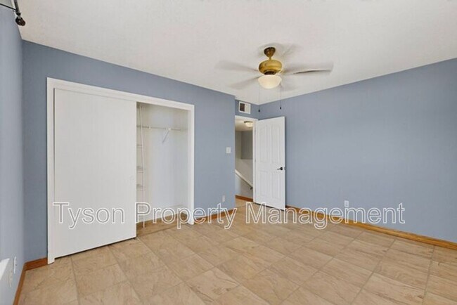 Building Photo - 9230 Osuna Pl NE