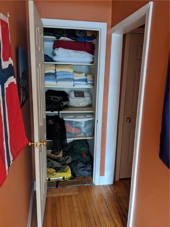 Building Photo - 399 S Main St