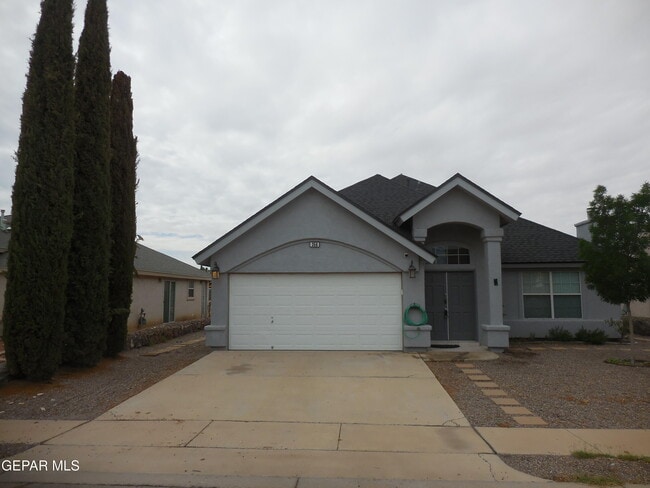 Primary Photo - 356 Jardin Bello Ave
