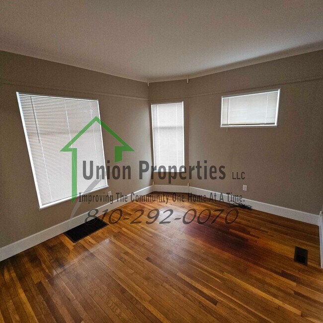 Building Photo - 516 Glenwood Ave