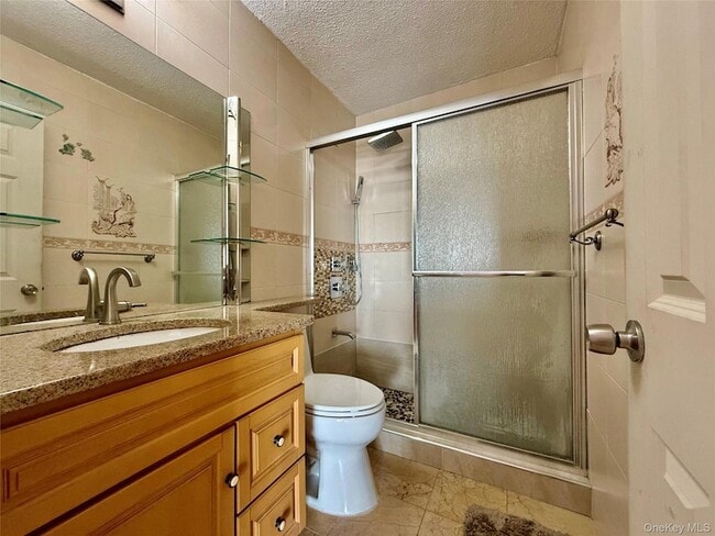 Building Photo - 150-38 Union Tpke Un