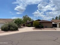 Building Photo - 8473 E Pierce St