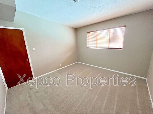 Building Photo - 4019 Cll San Raphael