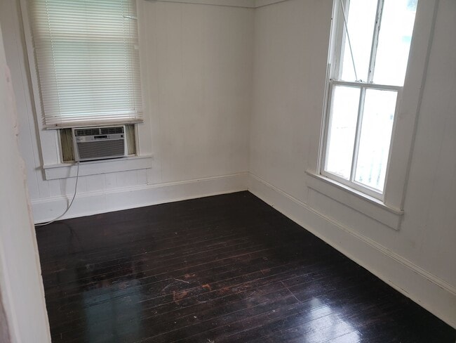 Building Photo - 3416 Avenue M 1/2