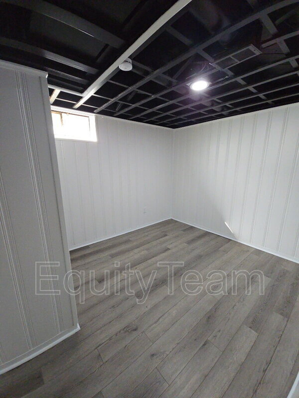 Building Photo - 120 Circle Dr
