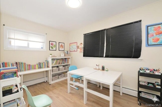 Building Photo - 43 Flagstone Ln