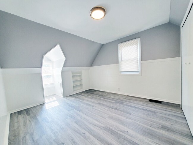 Building Photo - 4 Bed - 1 Bath Cape Cod for Rent