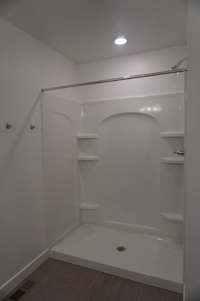 Building Photo - 4250 Bromwell Ct