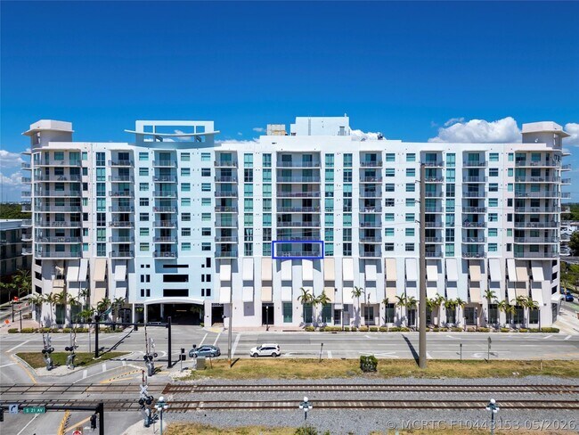 Building Photo - 140 S Dixie Hwy