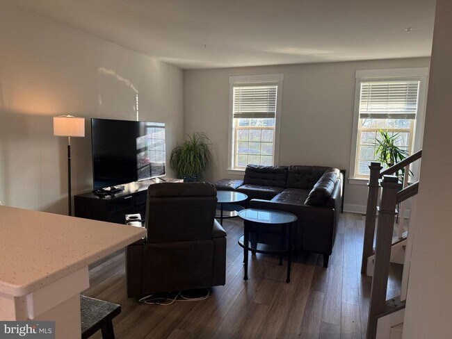 Building Photo - 2932 Osprey Way