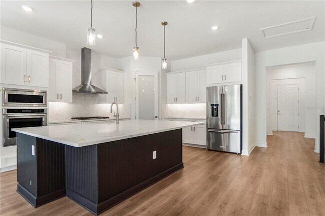 Building Photo - 16120 Volterra Point