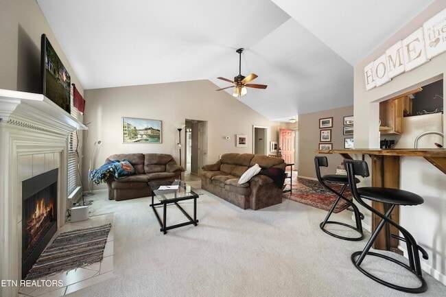 Building Photo - 10160 Highgate Cir