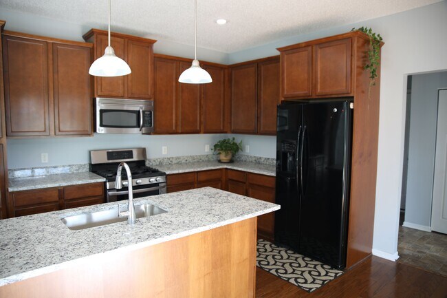 Building Photo - 16513 Dodd Ln