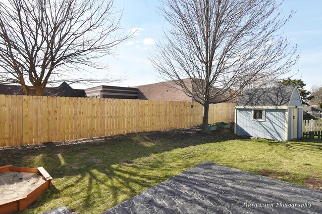 Building Photo - 2824 Wheatland Ct